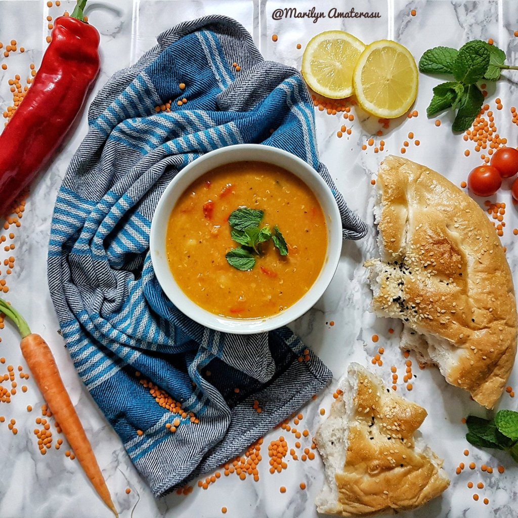 Turkish lentil meal soup (vegetarian)